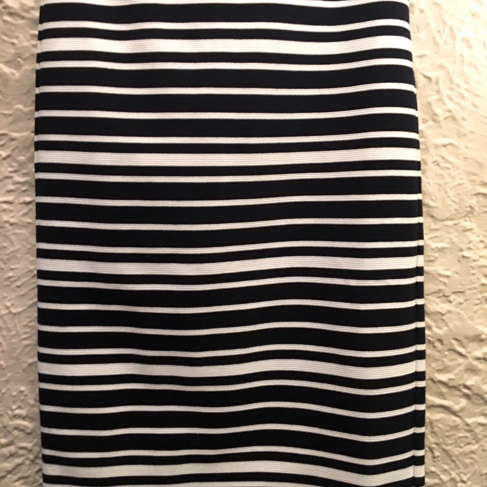 LOFT pencil skirt